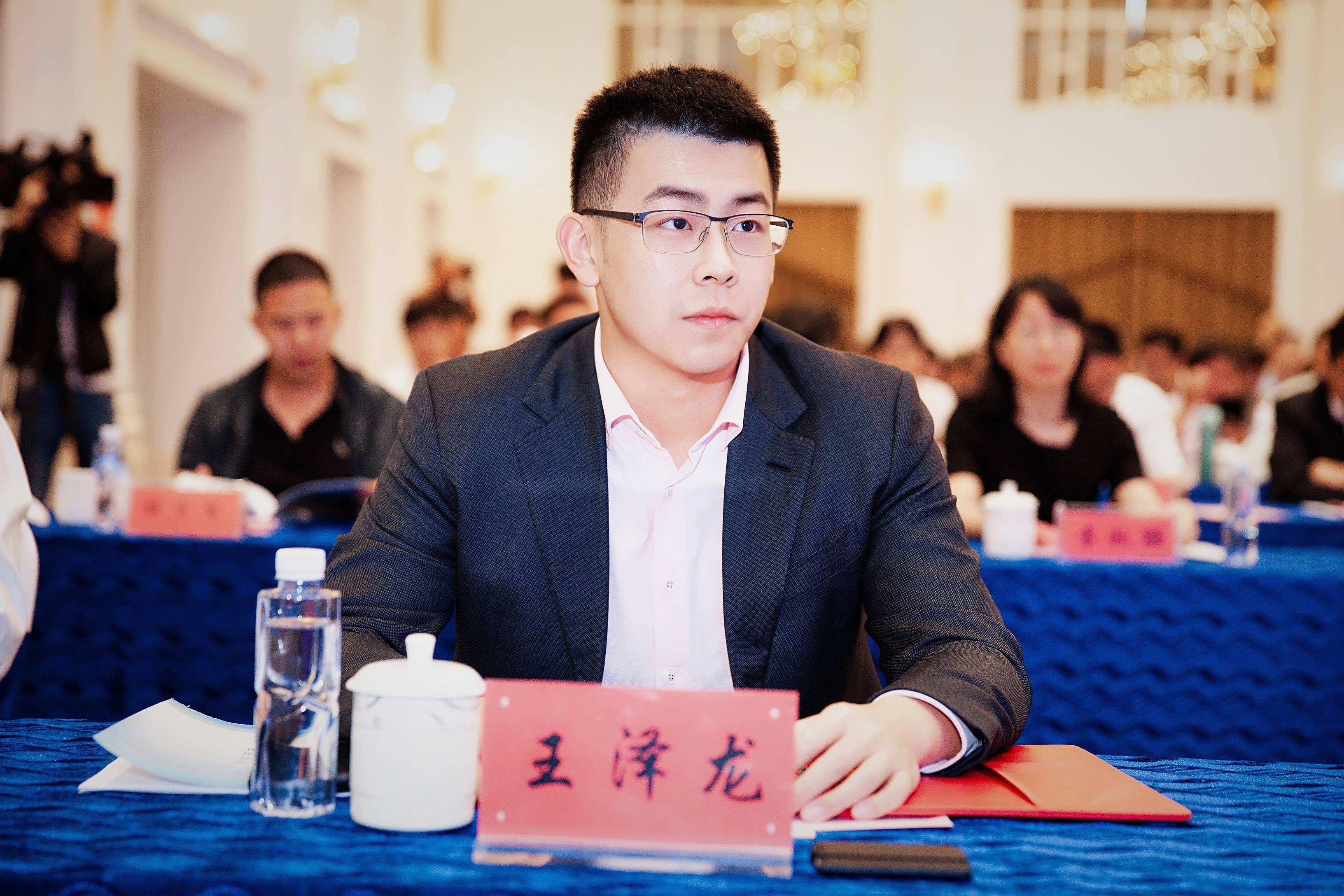 中核集团上市公司引领核能产业，共创绿色未来新篇章