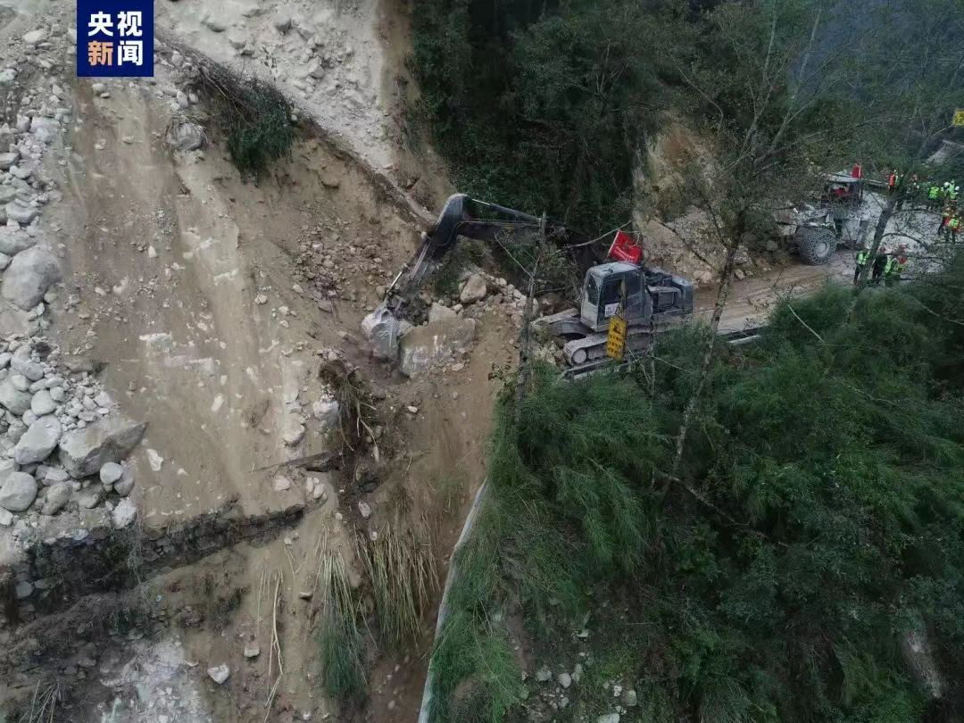 泸定地震最新动态及应对求助指南