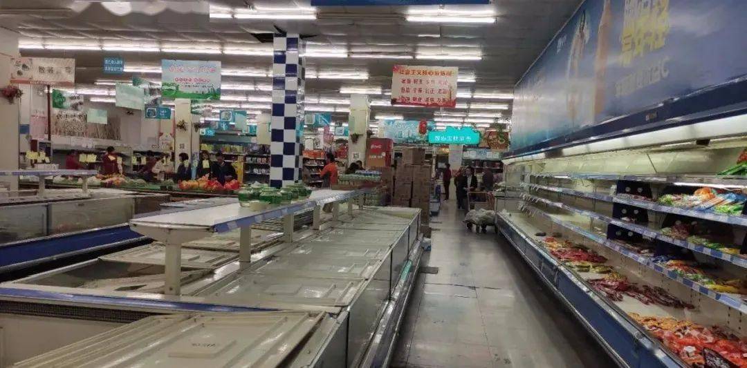 最新农工商超市闭店，时代变迁下的商业反思